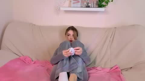 Emma online show from 10.10.25