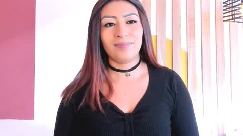 emmanaughty_ online show from 10.03.25