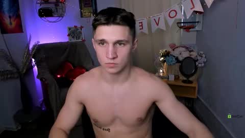 Snapshot of emmanuel_shine chatting on 02.15.26 Emmi online show from 02.15.26