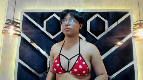 Emma 3 online show from 02.03.25