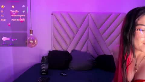 Emma online show from 11.22.25