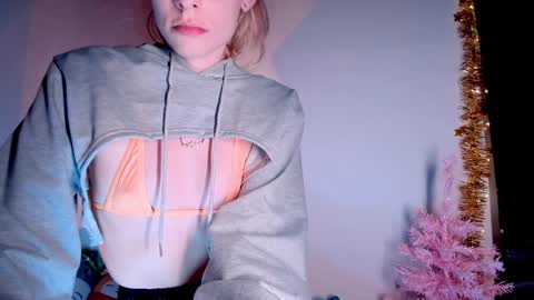 RH-NEGATIVE GREEN-EYED BAELIEN online show from 01.16.25