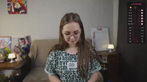 Mia online show from 10.25.25