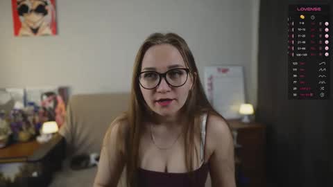 Mia online show from 11.11.25