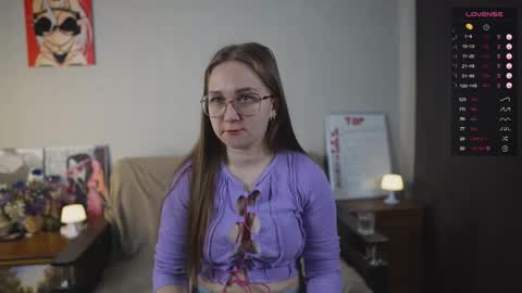 Mia online show from 11.22.25