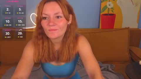 Snapshot of emmawells_s chatting on 07.20.26 emmawells_s online show from 07.20.26