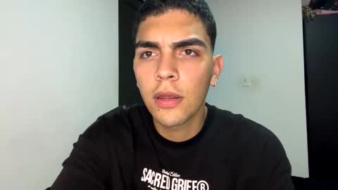 Snapshot of emmett_00 chatting on 10.15.25 emmett_00 online show from 10.15.25