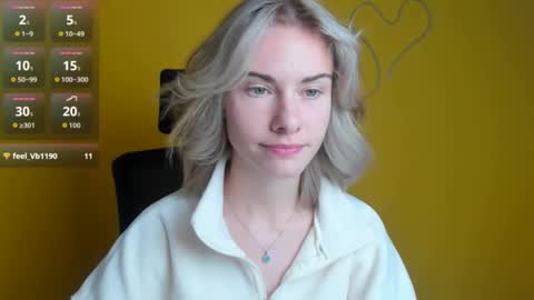 Snapshot of emmi_rossum chatting on 10.26.25 Emmi online show from 10.26.25