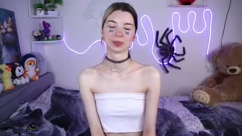 emmie_everly online show from 07.04.26