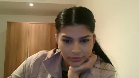 emmie online show from 12.03.24