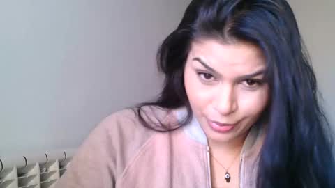 emmie online show from 02.01.25