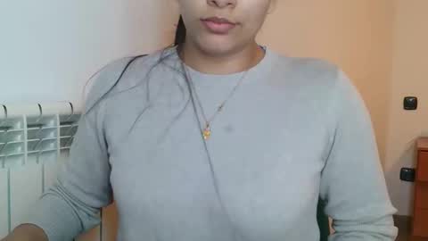 emmie online show from 10.07.25