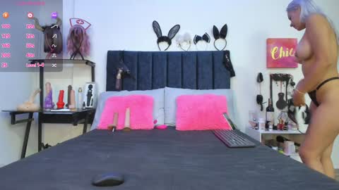          online show from 02.03.25