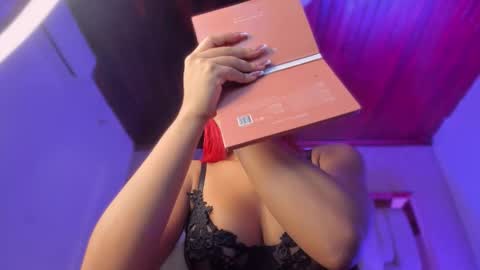    online show from 03.11.26