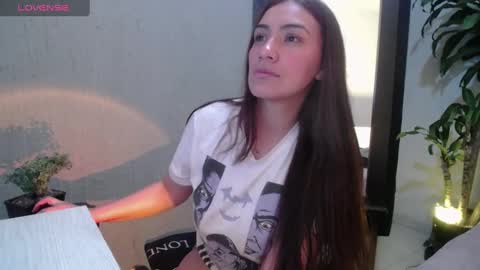 Emmily online show from 01.18.25