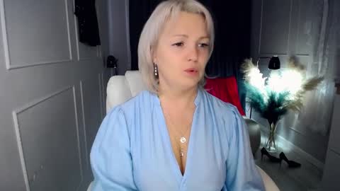 emmmam online show from 10.31.25