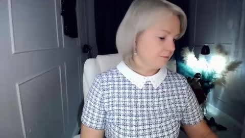 emmmam online show from 12.14.25