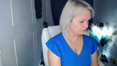 emmmam online show from 04.11.26