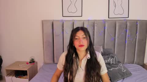 Emily  Laila  online show from 01.13.25