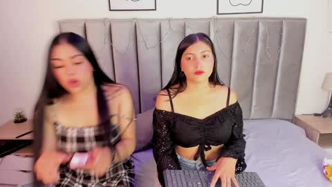 Emily  Laila  online show from 01.18.25