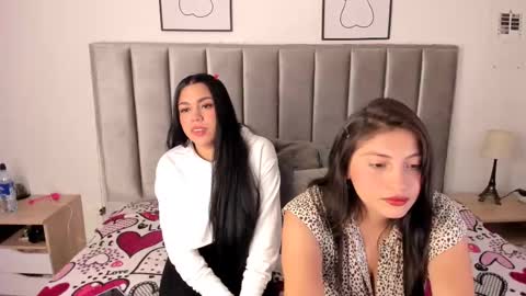Emily  Laila  online show from 03.04.25