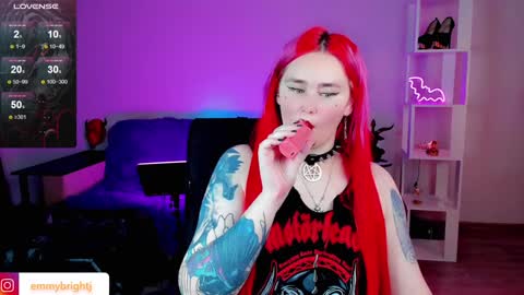 Snapshot of emmybrightj_ chatting on 01.17.25 Emmy Bright 50 online show from 01.17.25