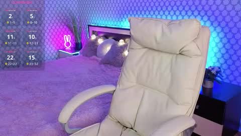 Emma online show from 09.30.25