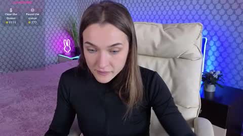 Emma online show from 10.04.25