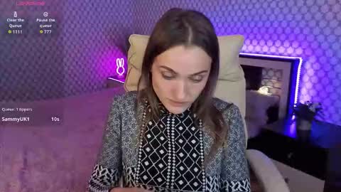 Emma online show from 10.11.25