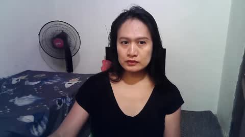 Snapshot of emoterah123smile chatting on 02.12.25 Emotera online show from 02.12.25