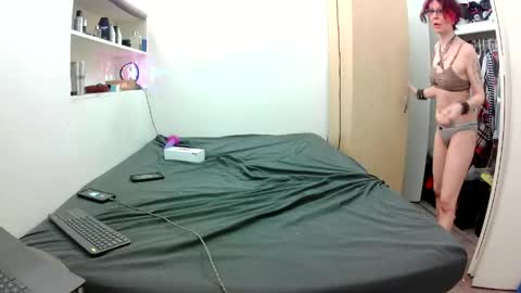 Empress Lillth online show from 04.17.26