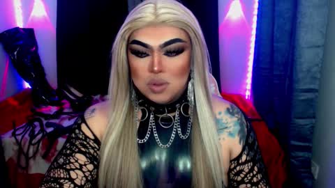 Snapshot of empressmichellexx chatting on 02.26.26 Mistress Michelle online show from 02.26.26