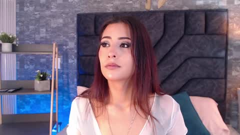 Snapshot of emy_fg chatting on 05.16.26 Emy online show from 05.16.26