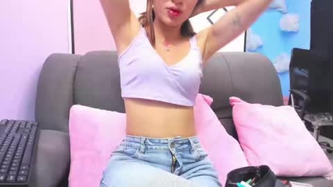 emy_latin online show from 11.05.25