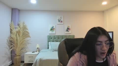 emy_rosse__ online show from 09.14.25