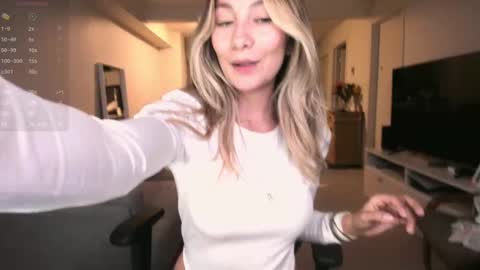 emyconneer online show from 09.20.25