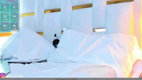 EMYLY  online show from 01.21.25