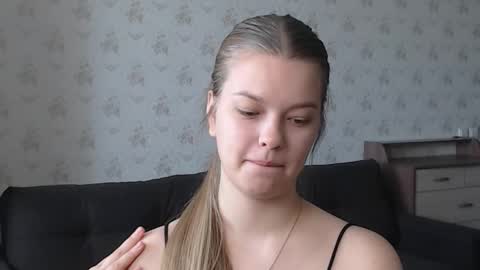 EmySway online show from 10.11.25