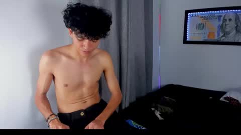 Salo online show from 04.13.26