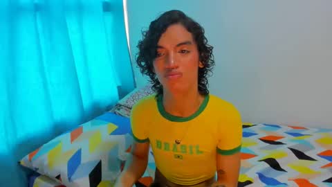 Snapshot of engel20042001 chatting on 12.18.24 engel20042001 online show from 12.18.24