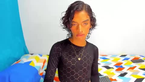 Snapshot of engel20042001 chatting on 12.22.24 engel20042001 online show from 12.22.24