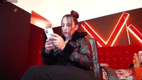 Engel online show from 10.26.25