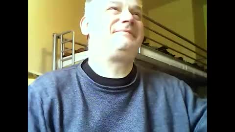 englishguysurrey online show from 02.04.25