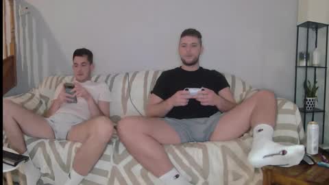 Englishladxxx online show from 12.17.24