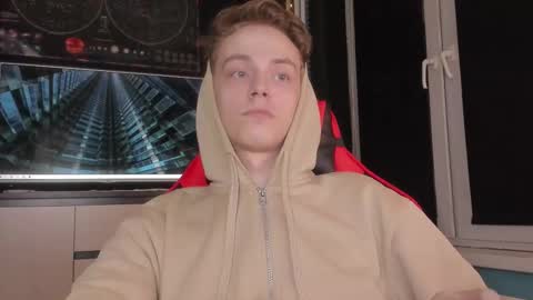 Snapshot of enkeer chatting on 09.27.25 Enker online show from 09.27.25