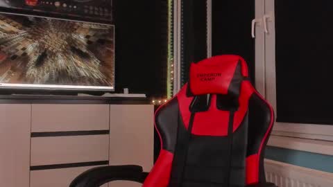 Enker online show from 11.12.25