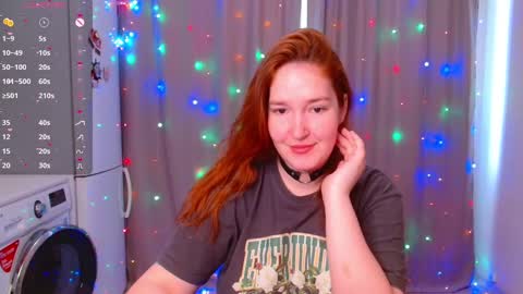 Snapshot of enorolve chatting on 12.31.24 Horny Mary online show from 12.31.24