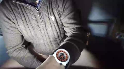 enri1212 online show from 12.14.25