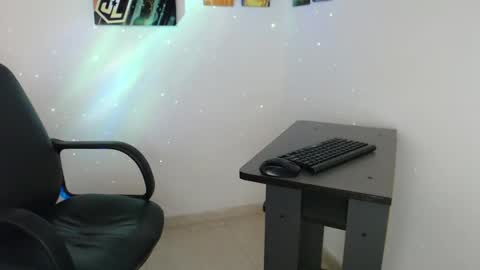 enriblack92 online show from 12.31.24