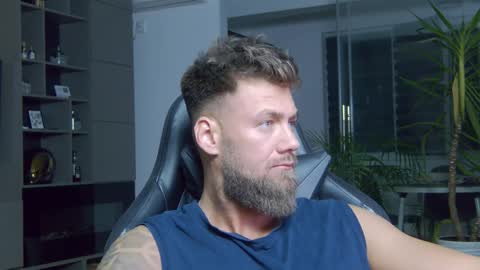 Erik online show from 12.10.24